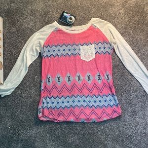 Womens long sleeved shirt